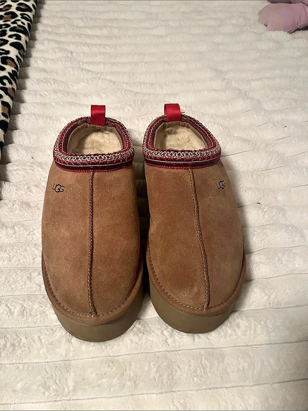 UGG Tazz Platform Slipper Brown & Red Slippers